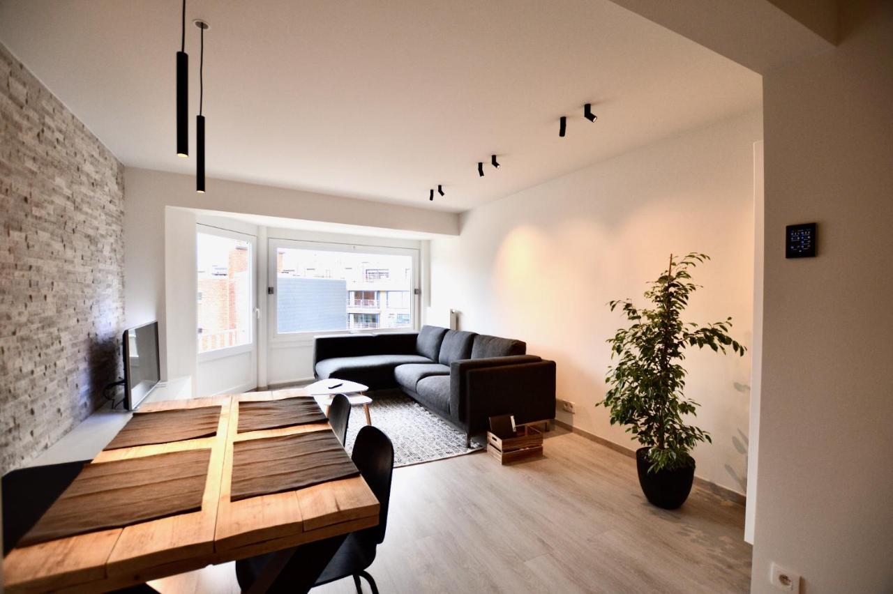Ruim En Lichtrijk Appartement Op 100M Van Zee Te Koksijde Dış mekan fotoğraf