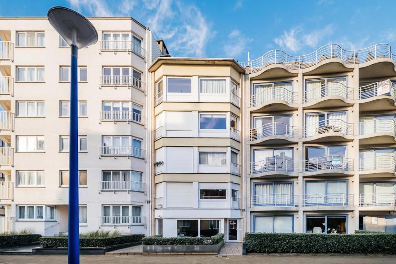 Ruim En Lichtrijk Appartement Op 100M Van Zee Te Koksijde Dış mekan fotoğraf